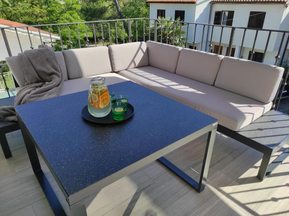 Brand New Apartment In Malinska Extérieur photo